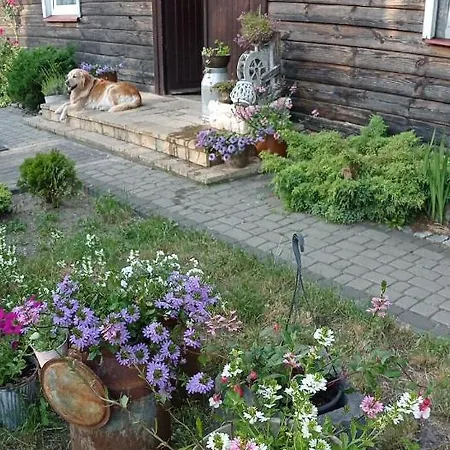 Ubytování v soukromí Stara Szkola Goscinne Leba