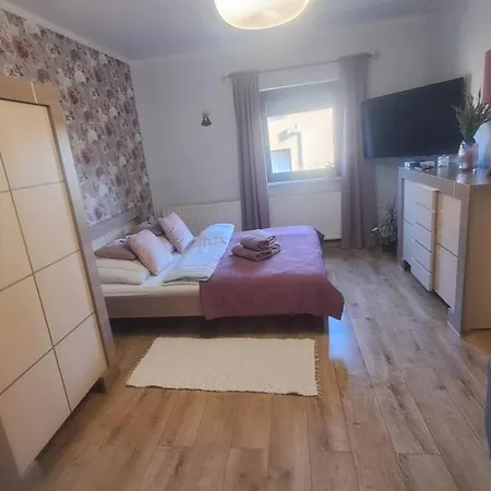 Stara Szkola Goscinne Ubytování v soukromí *