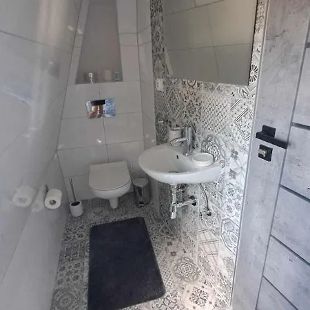 Stara Szkola Goscinne Privat bolig Łeba